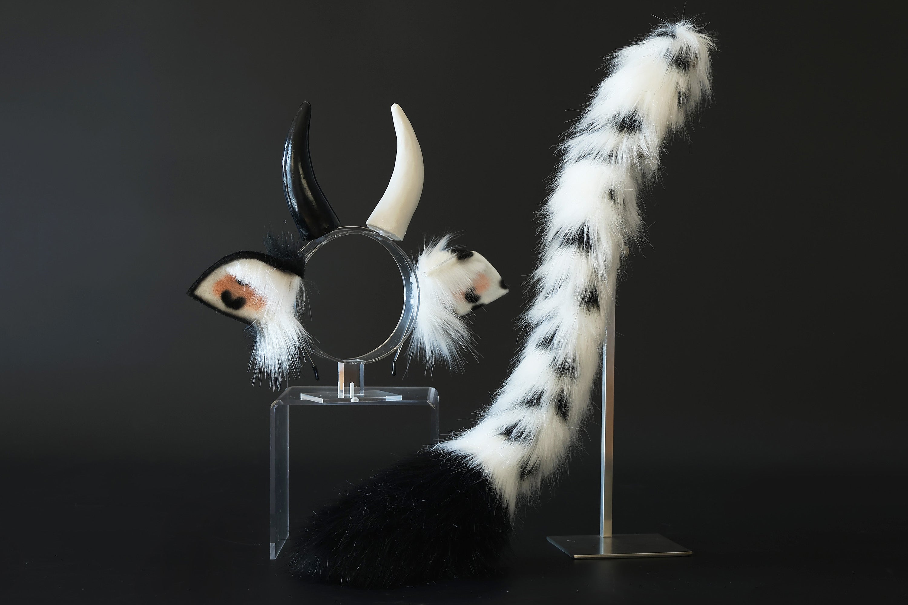 Faux fur cow costume ears and tail butt plug cow kemonomimi cow cosplay white black cow ears with horns therian anime cosplay christmas gift birthday