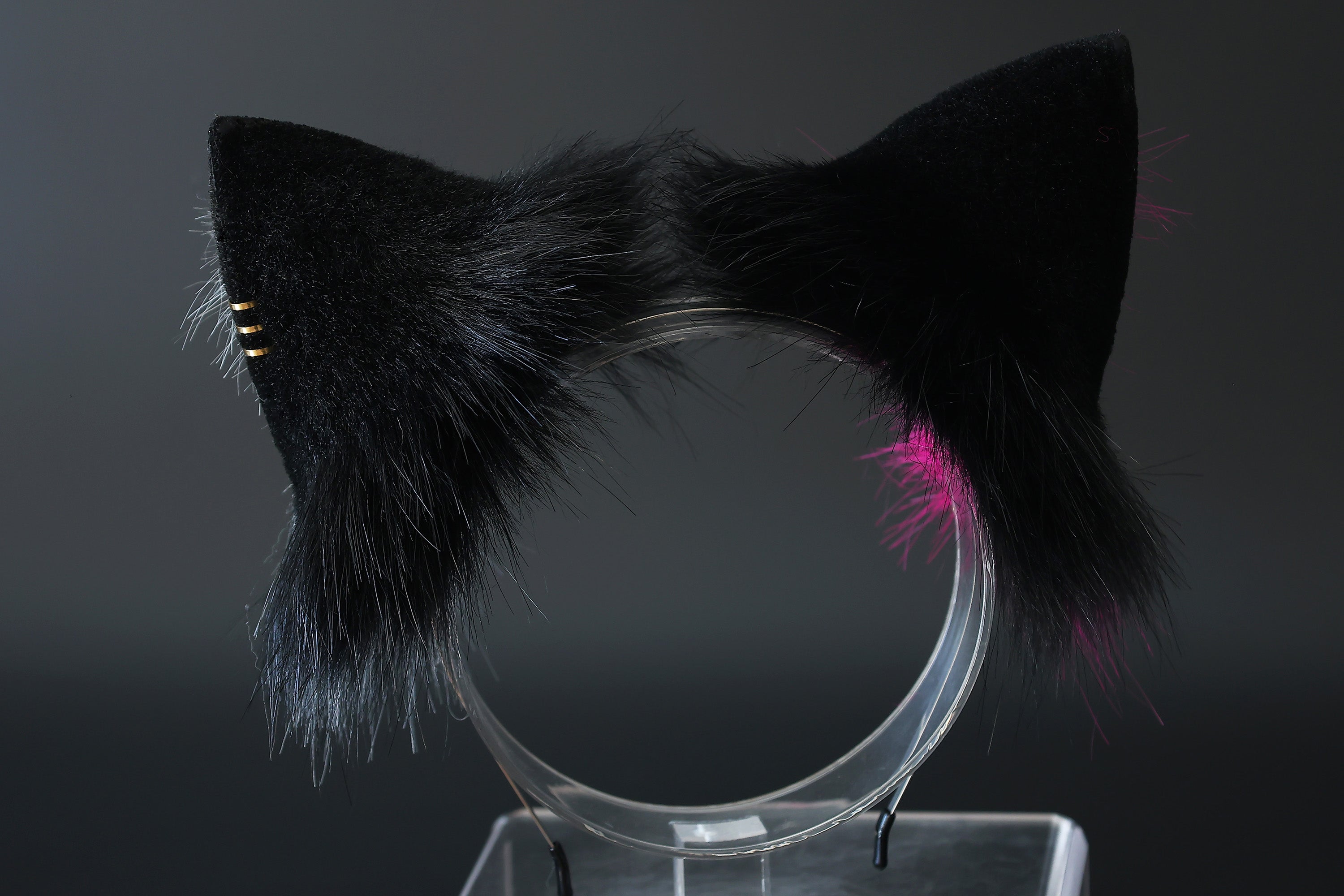 Realistic faux fur fox tail and ear set neon rose red black splicing wolf ear and tail anime cosplay therian cat ear and tail butt plug kitten kemonomimi
