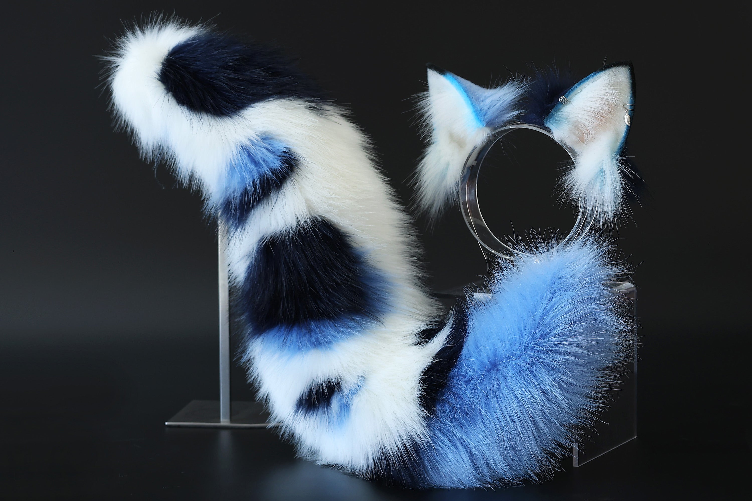 Realistic faux fur wolf ear and tail set blue splicing fox ear and tail butt plug anime cosplay cat ear and tail kitten therian fox tail kemonomimi
