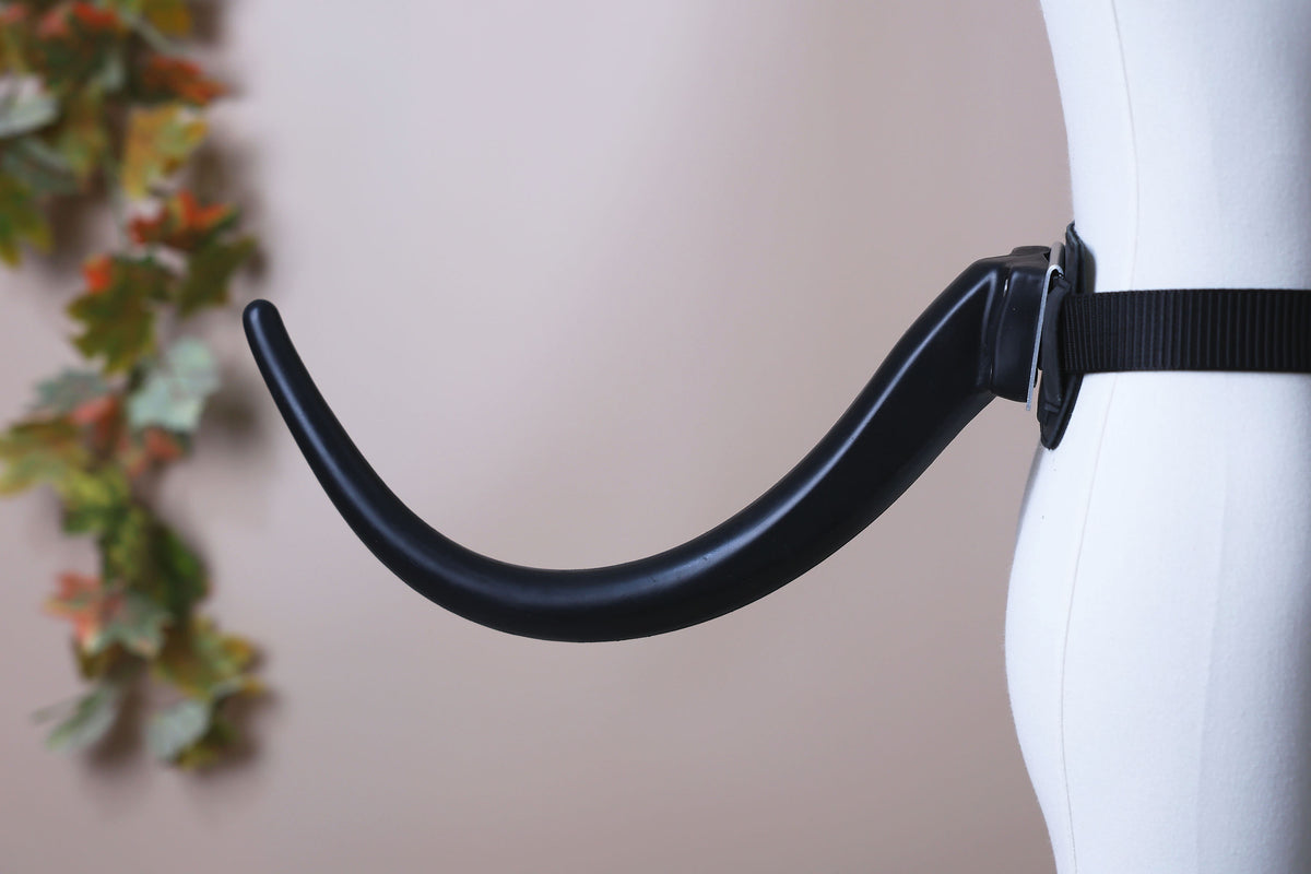 Hypermotion tail silicone core with secure leather holster hyper motion tail wagging tail kemonomimi therian silicone core tail supermotion