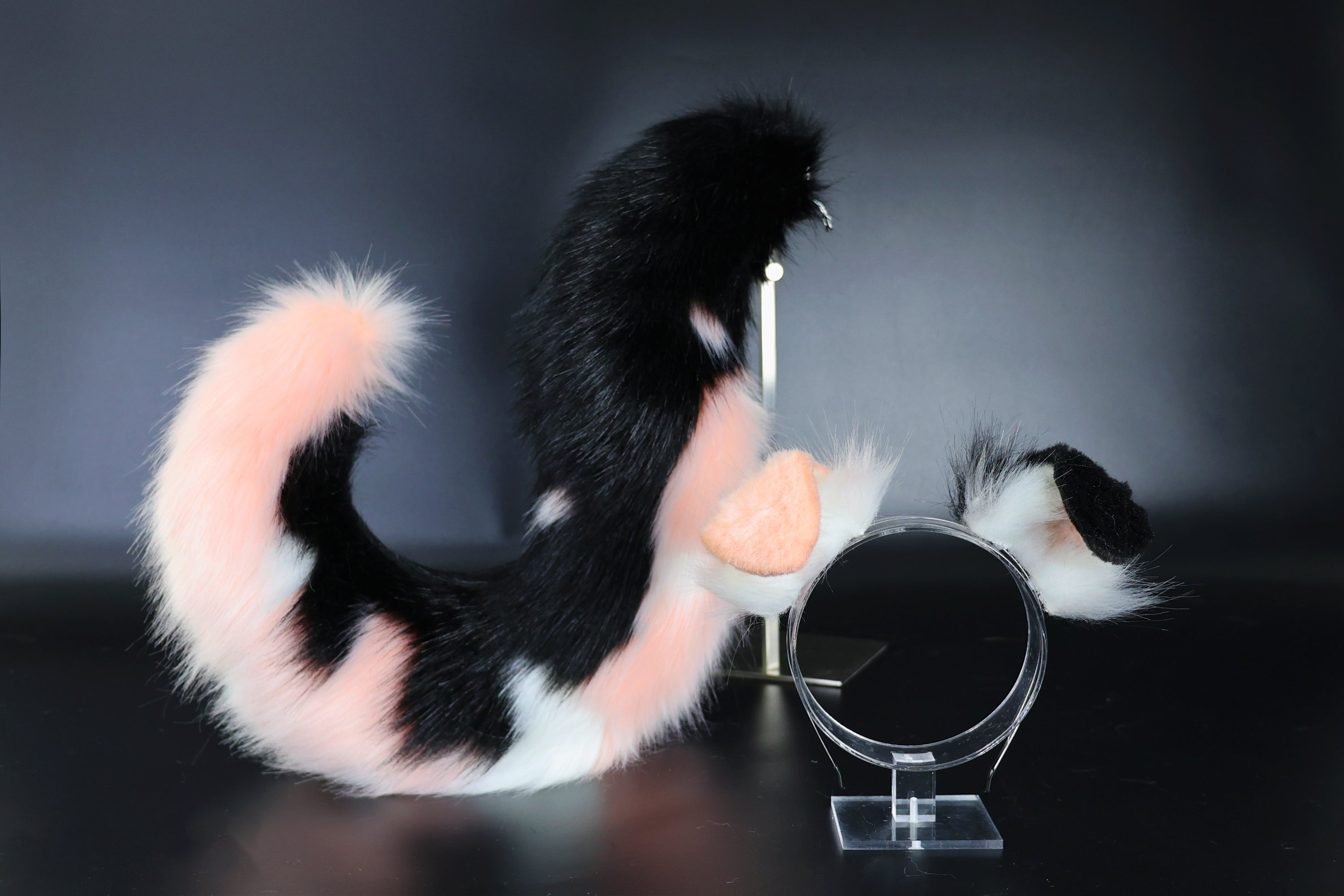 Faux Tails & Ears Aliriga Faux Tails & Ears Aliriga