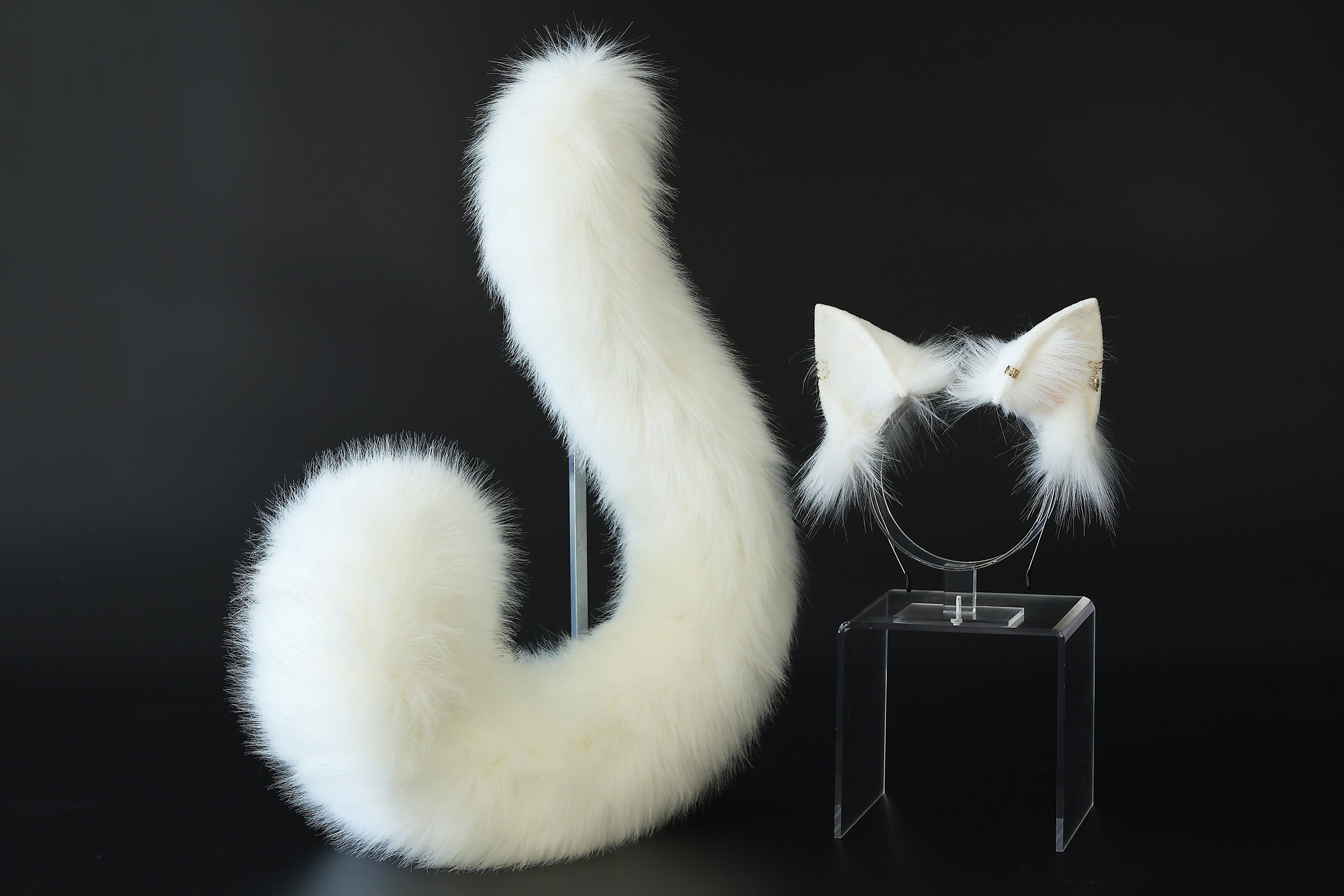 Realistic white faux fur cat ears and tail butt plug kitten ears and tail kittenplay anime cosplay petplay ear and tail kitten kemonomimi cat therian