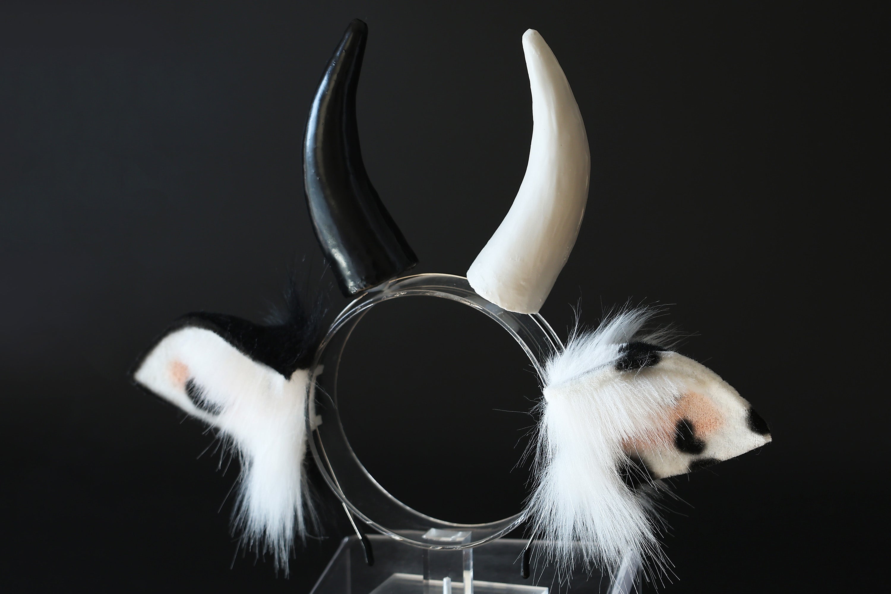 Faux fur cow costume ears and tail butt plug cow kemonomimi  cow cosplay white black cow ears with horns therian anime cosplay christmas gift birthday