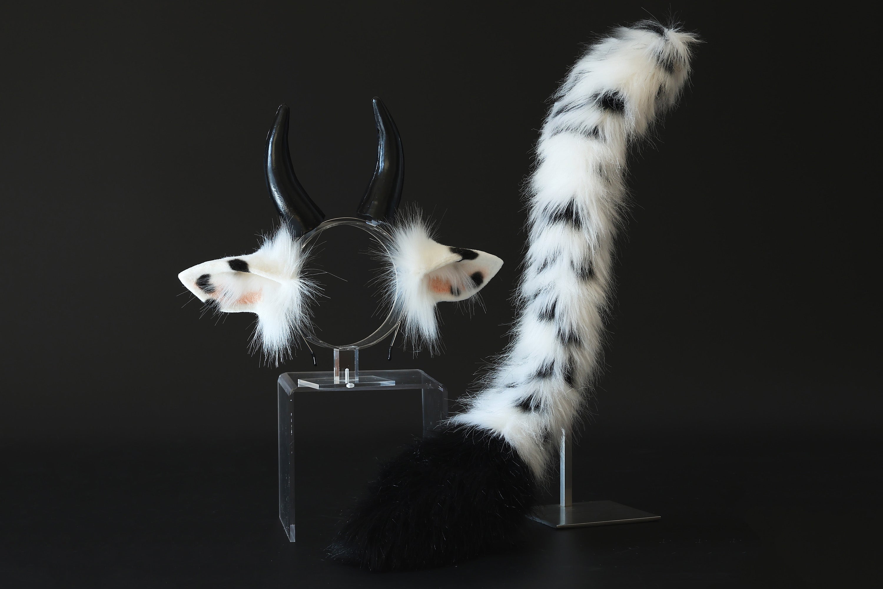 Faux fur cow ear and tail butt plug cow kemonomimi cow costume ear anime cosplay ear christmas gift cattle tail and ear therian Halloween gift furry