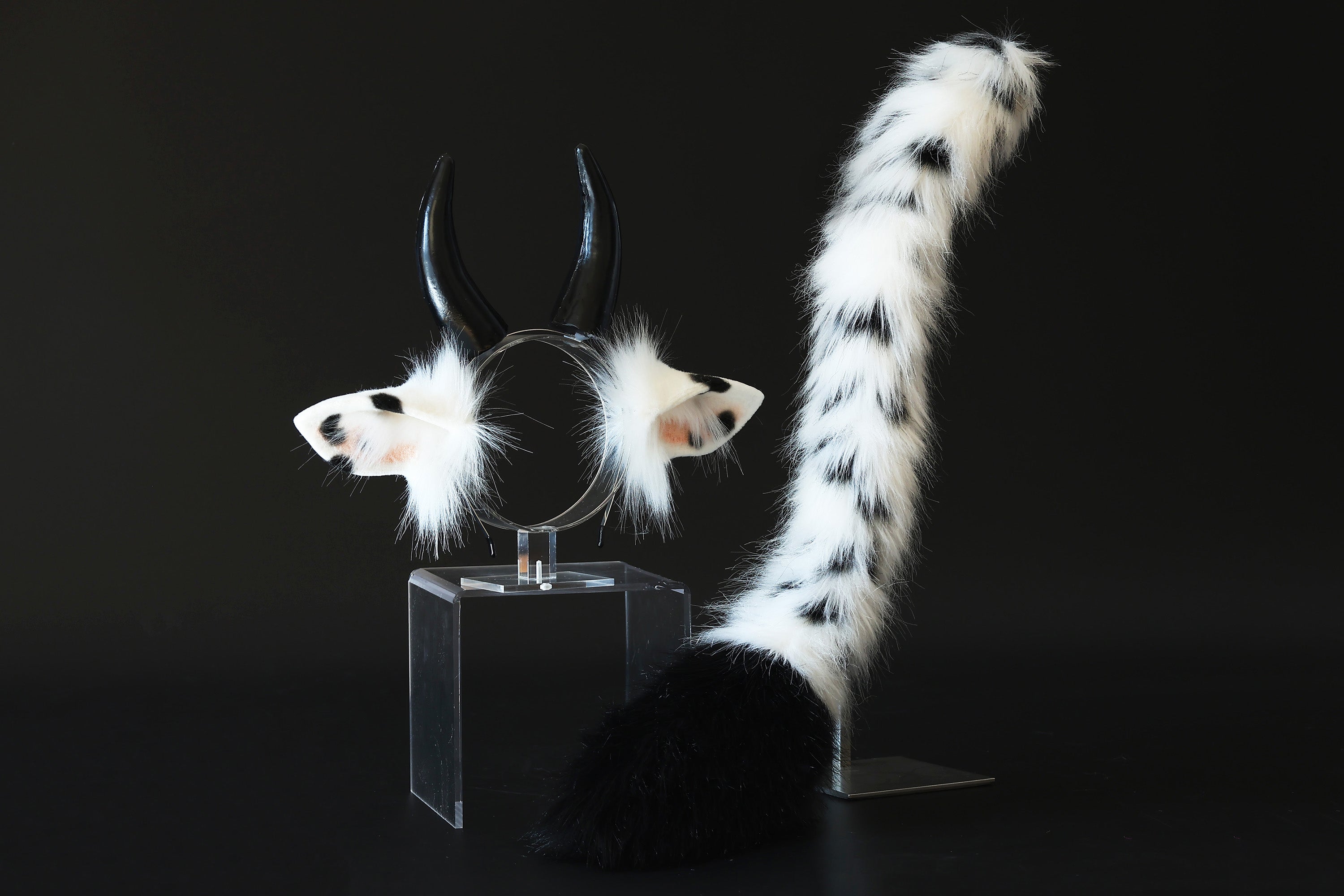 Faux fur cow ear and tail butt plug cow kemonomimi cow costume ear anime cosplay ear christmas gift cattle tail and ear therian Halloween gift furry