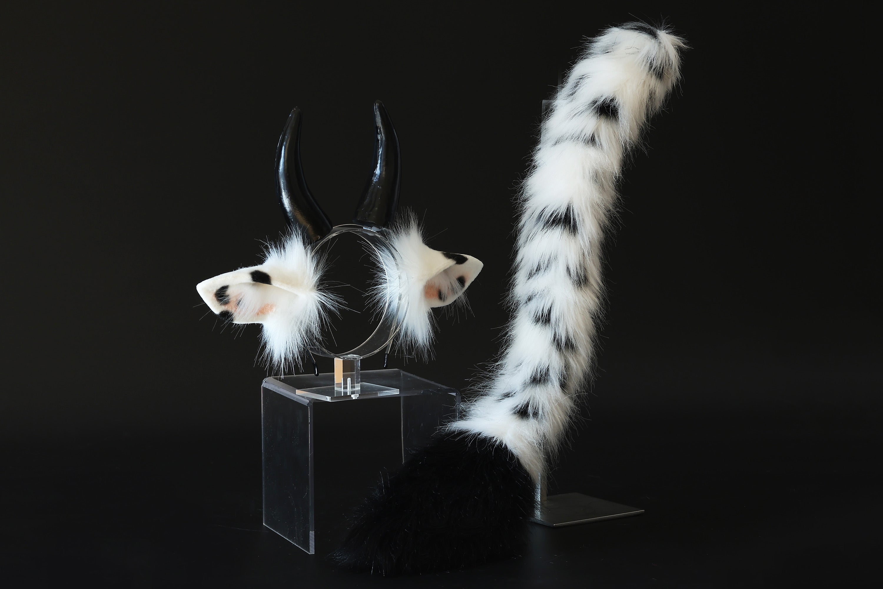 Faux fur cow ear and tail butt plug cow kemonomimi cow costume ear anime cosplay ear christmas gift cattle tail and ear therian Halloween gift furry