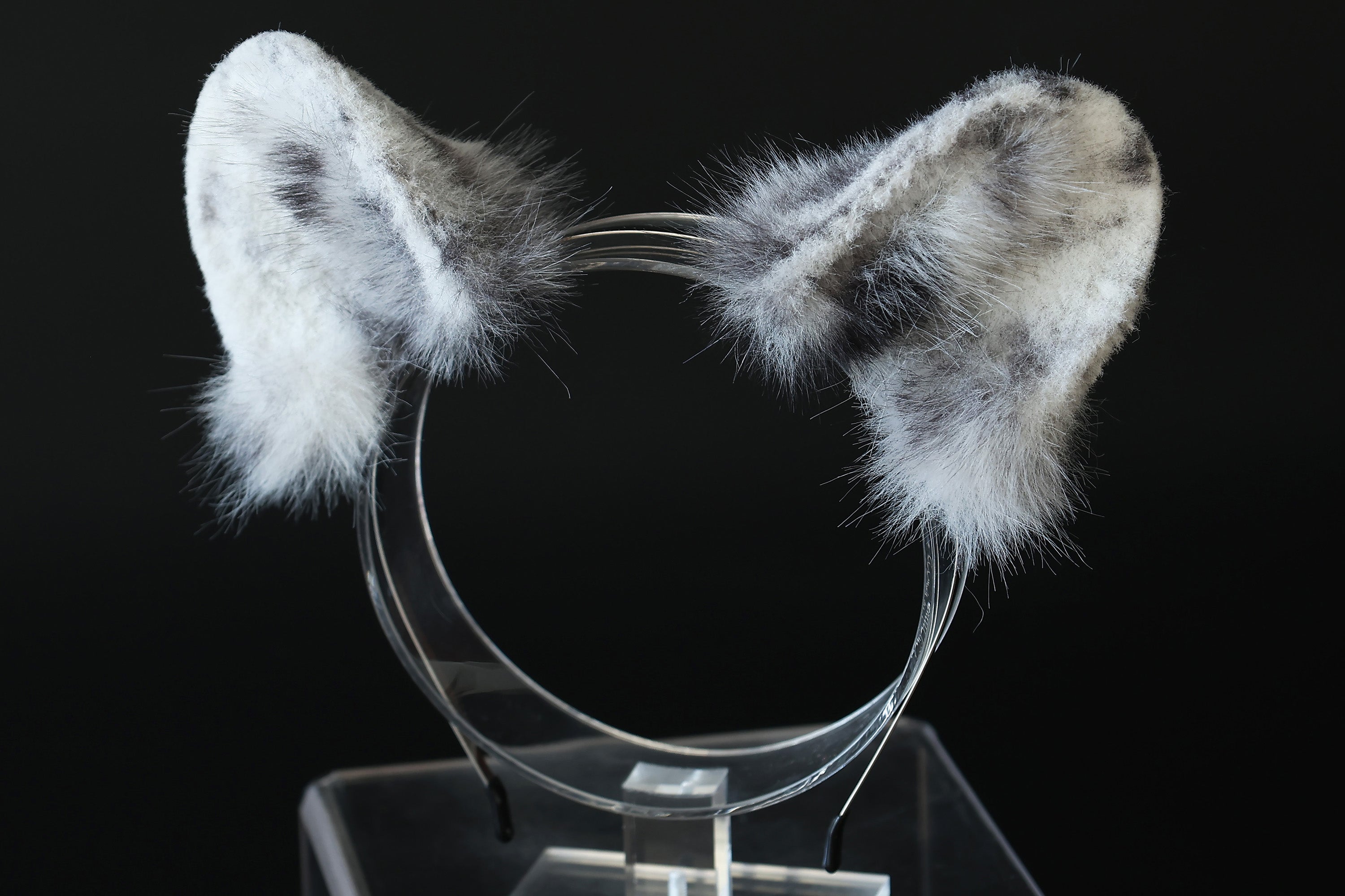 Faux fur snow leopard ear and tail butt plug set role play snow leopard cosplay ear and tail therian spotted leopard kemonomimi christmas gift furry