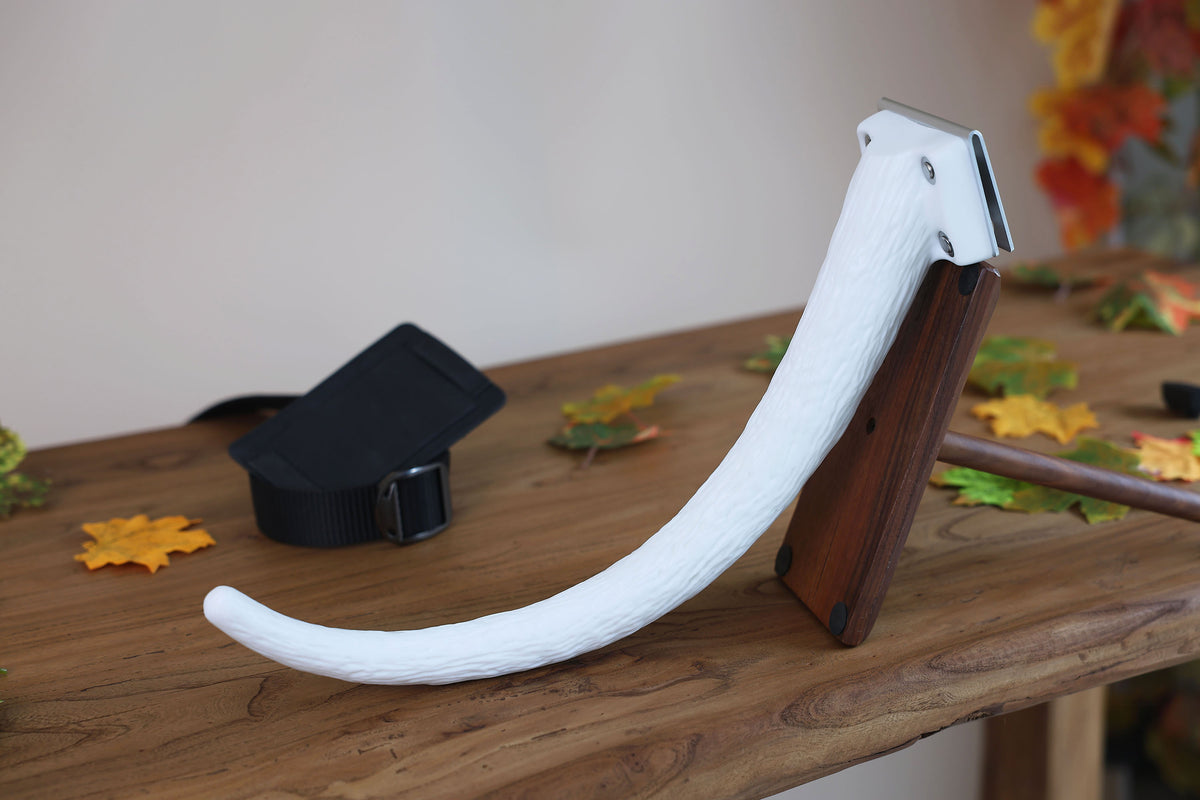 Hypermotion tail silicone core with secure leather holster hyper motion tail wagging tail kemonomimi therian silicone core tail supermotion