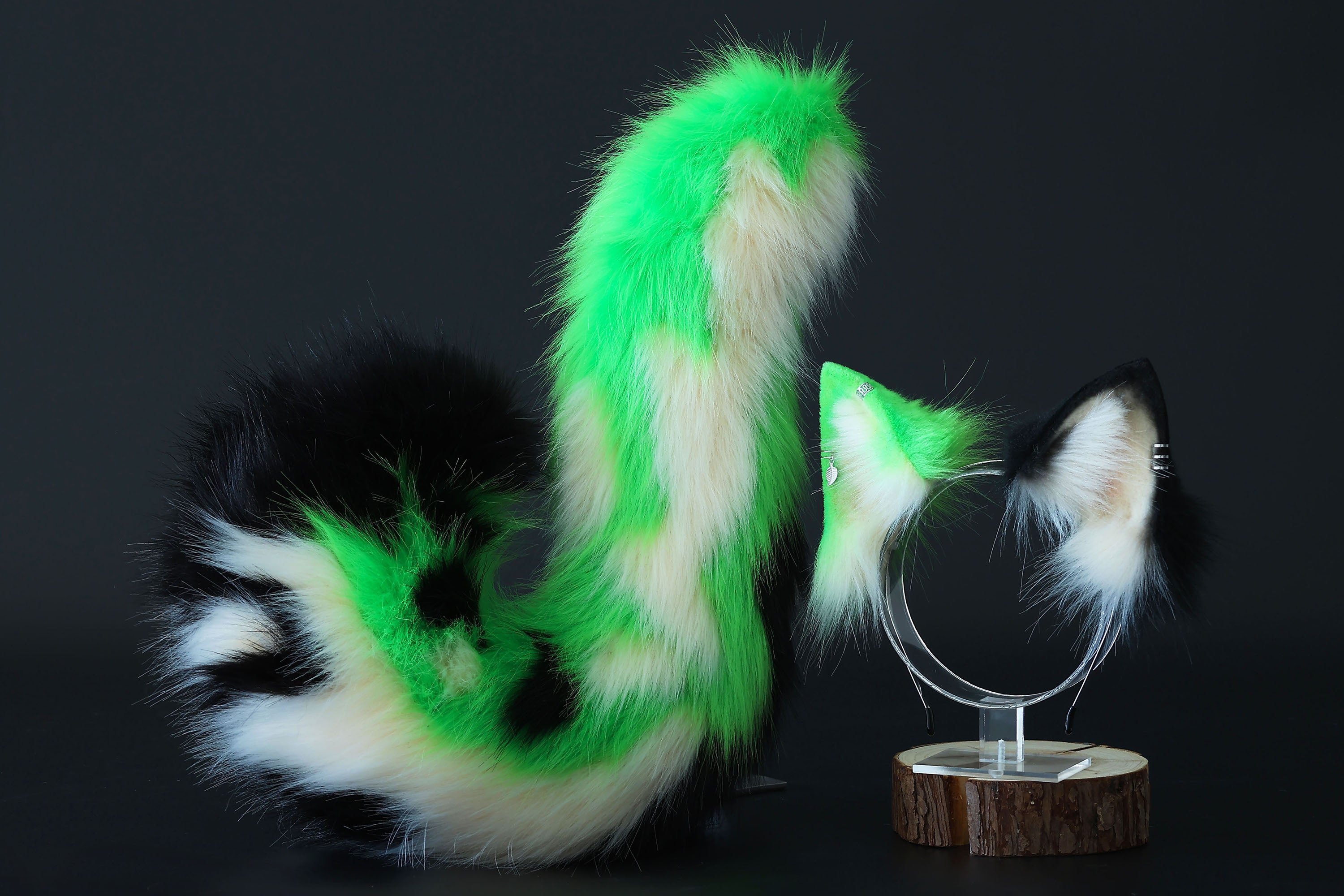 Realistic green calico faux fur cat tail and ear kemonomimi kitten ear and tail butt plug anime cosplay therian puppy ear and tail dog ears and tail furry