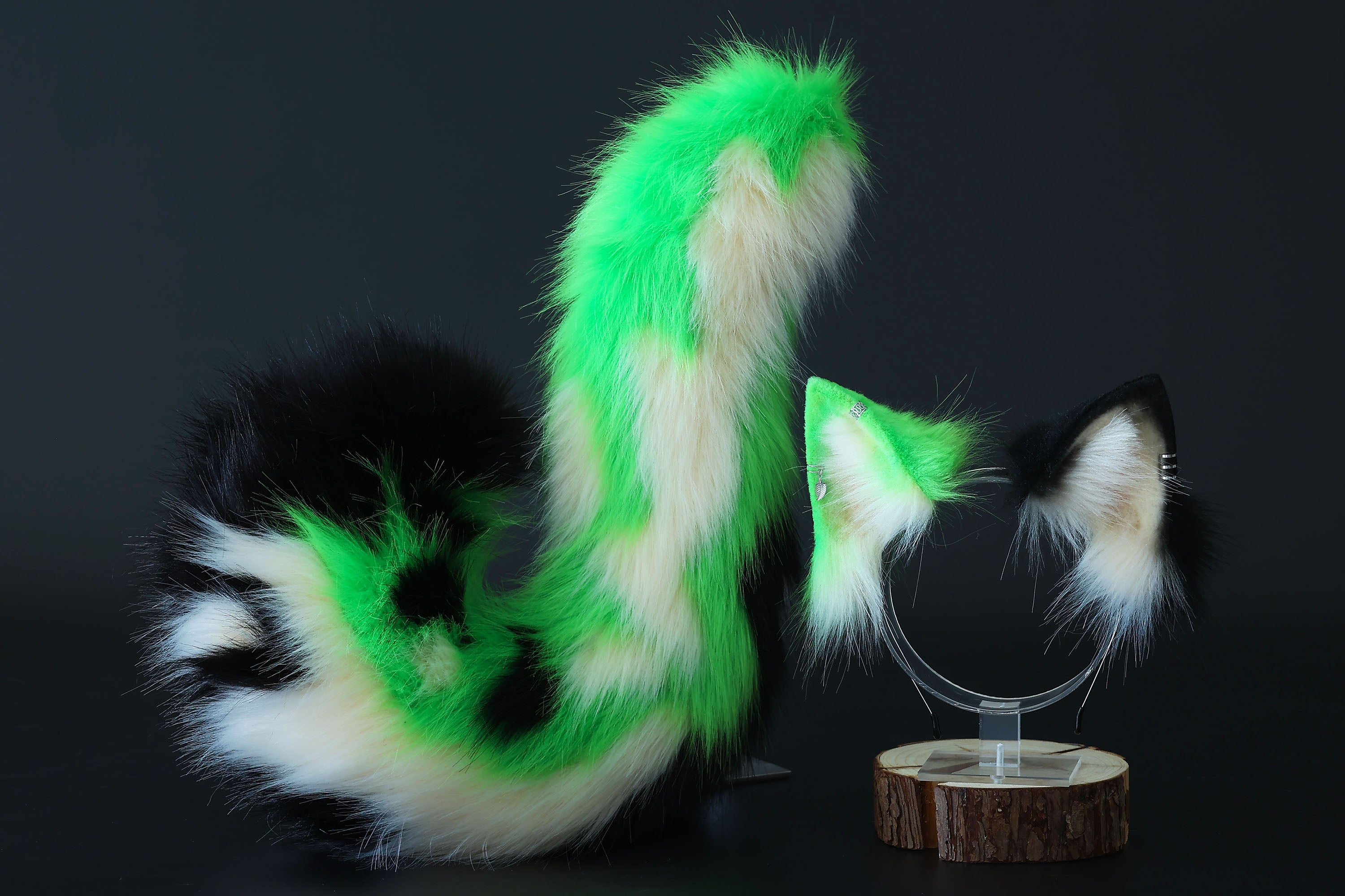 Realistic green calico faux fur cat tail and ear kemonomimi kitten ear and tail butt plug anime cosplay therian puppy ear and tail dog ears and tail furry