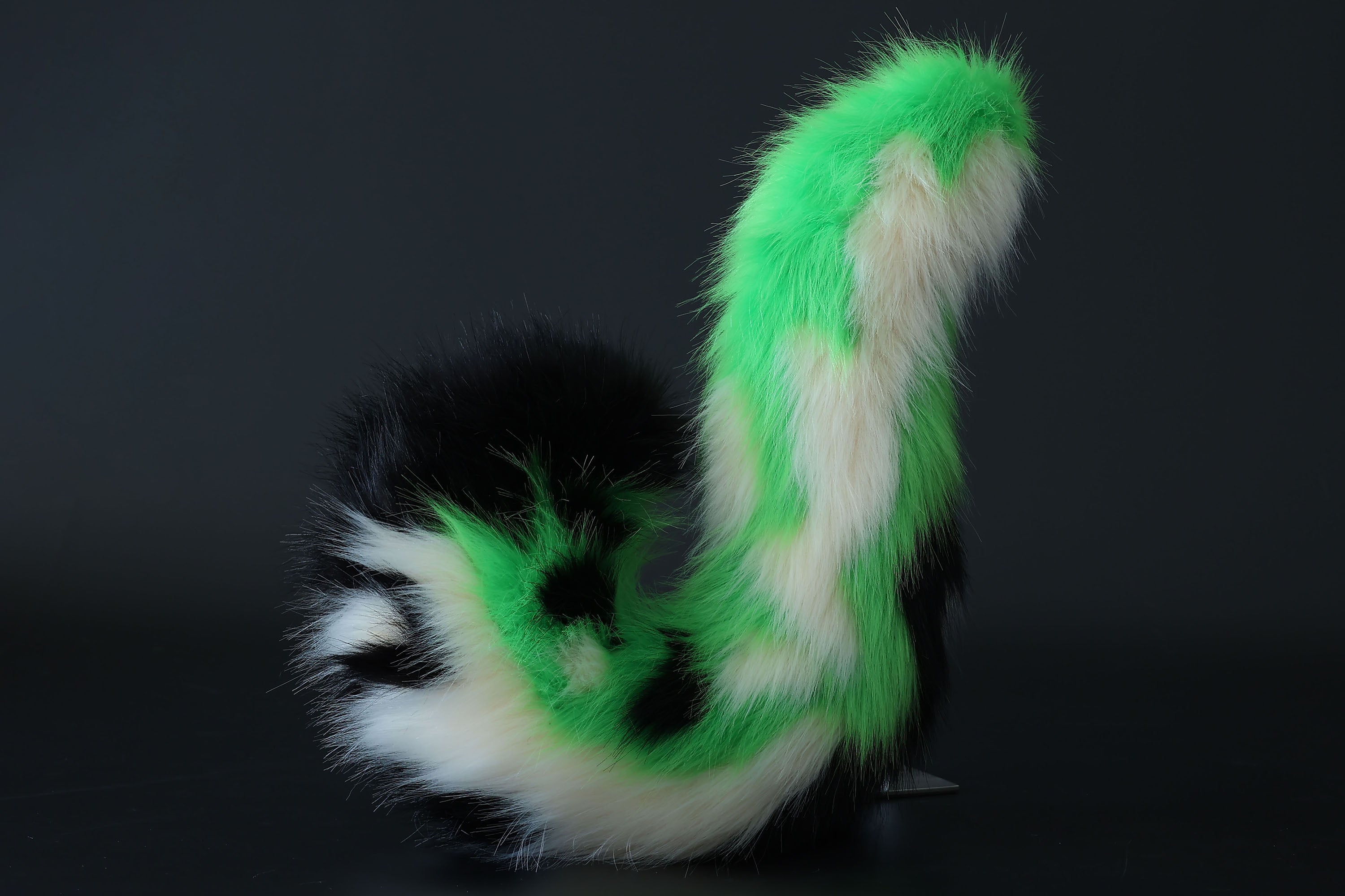 Realistic green calico faux fur cat tail and ear kemonomimi kitten ear and tail butt plug anime cosplay therian puppy ear and tail dog ears and tail furry