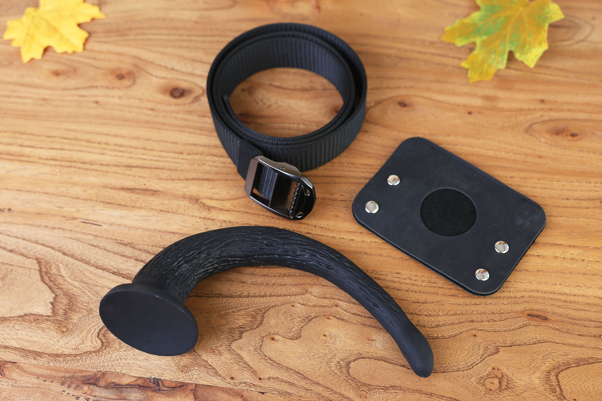 Small hypermotion tail silicone core with secure leather holster hyper motion tail wagging tail kemonomimi therian silicone core tail