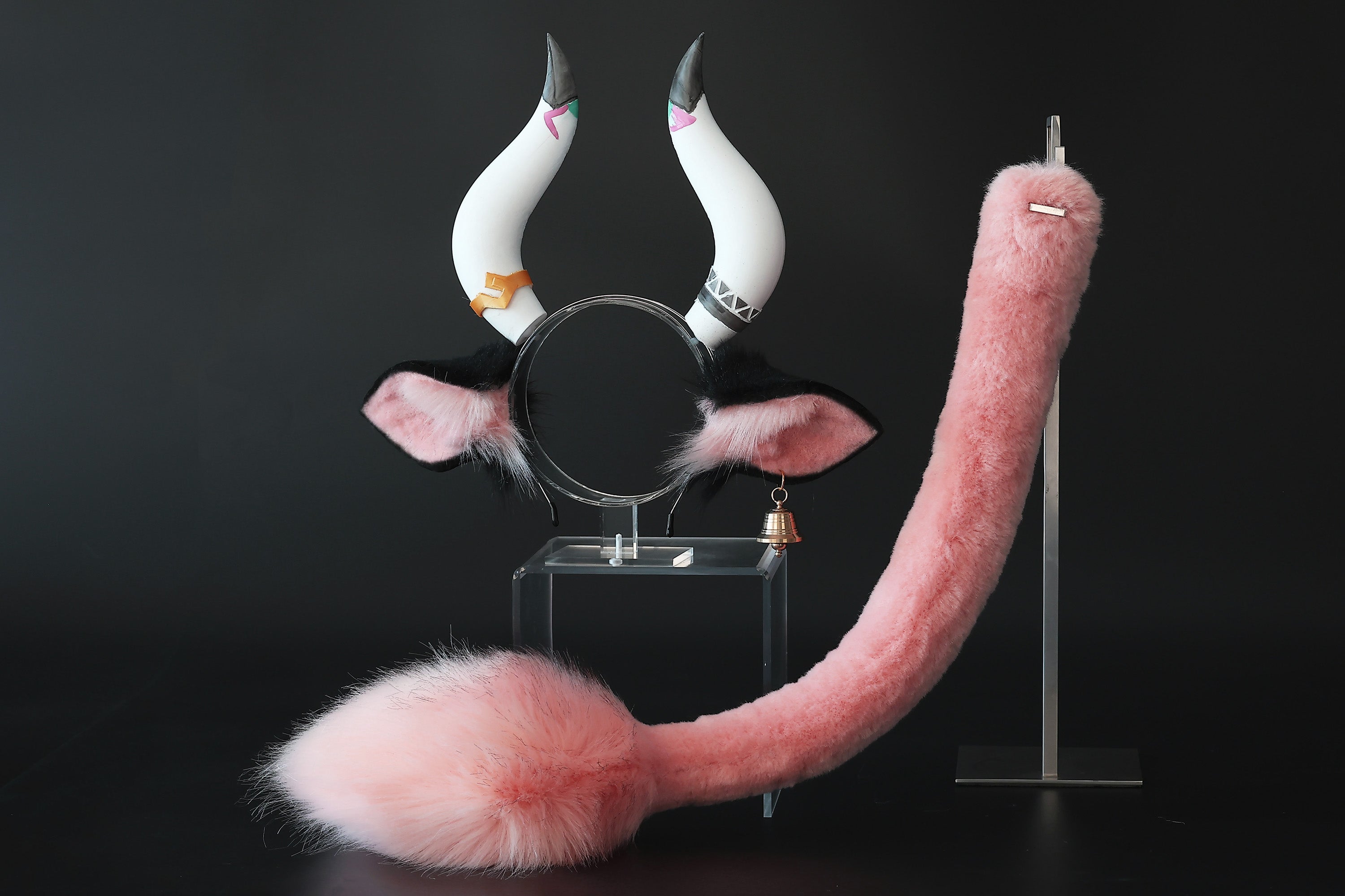 Varesa Genshin Impact Cosplay Ear And Tail Pink Genshin Impact Varesa Cosplay Costume Ears And Tail Anime Girl Kemonomimi Cow Ear And Tail Butt Plug