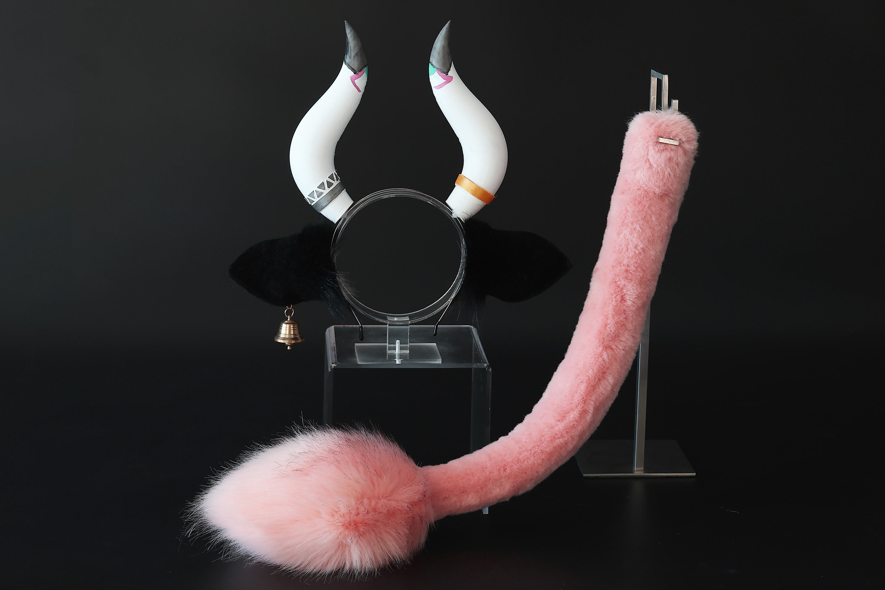 Varesa Genshin Impact Cosplay Ear And Tail Pink Genshin Impact Varesa Cosplay Costume Ears And Tail Anime Girl Kemonomimi Cow Ear And Tail Butt Plug