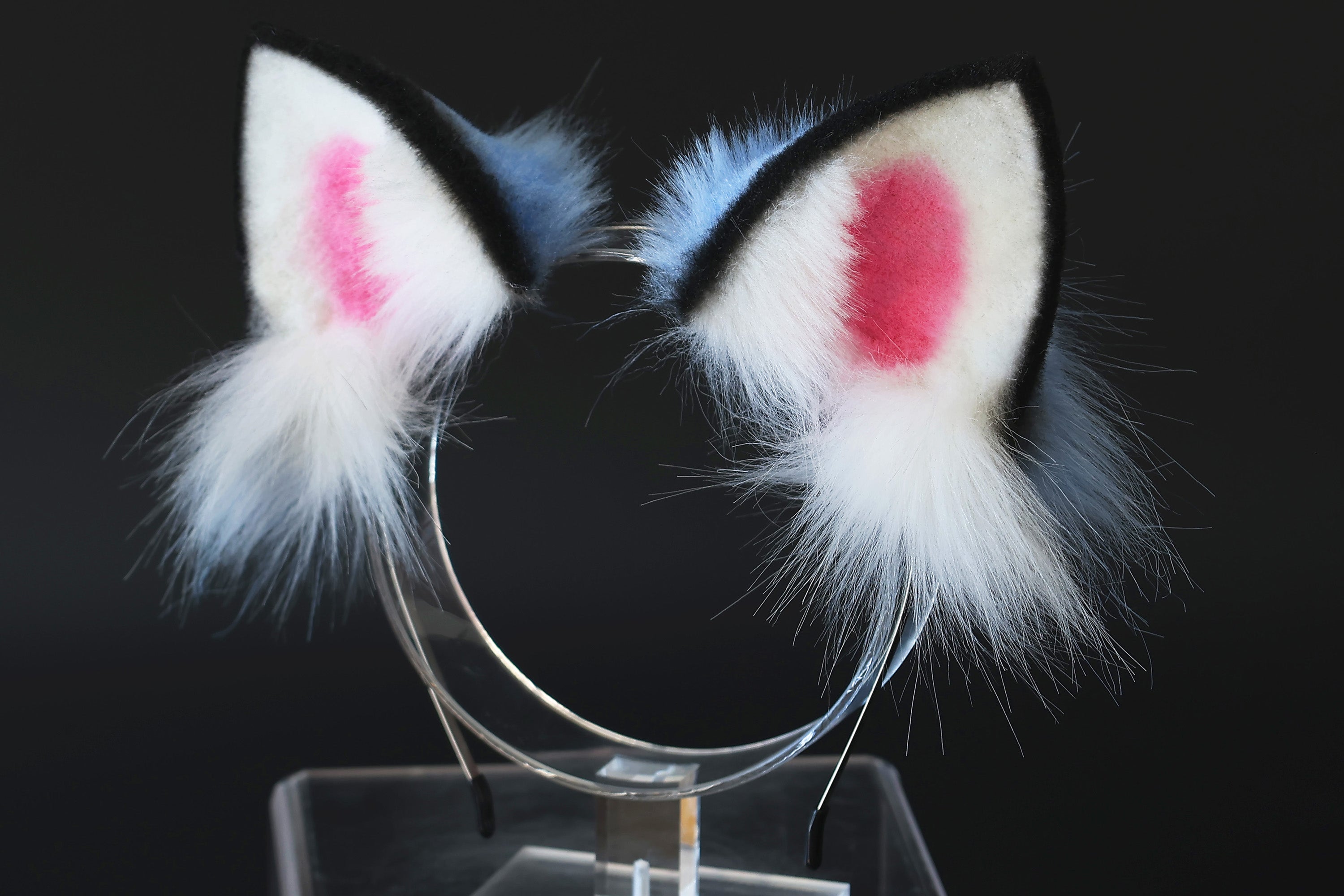 Realistic faux fur derpy tiger ear and tail set blue black white stripes derpy tiger tail and ear kpop demon hunters cosplay ears and tail
