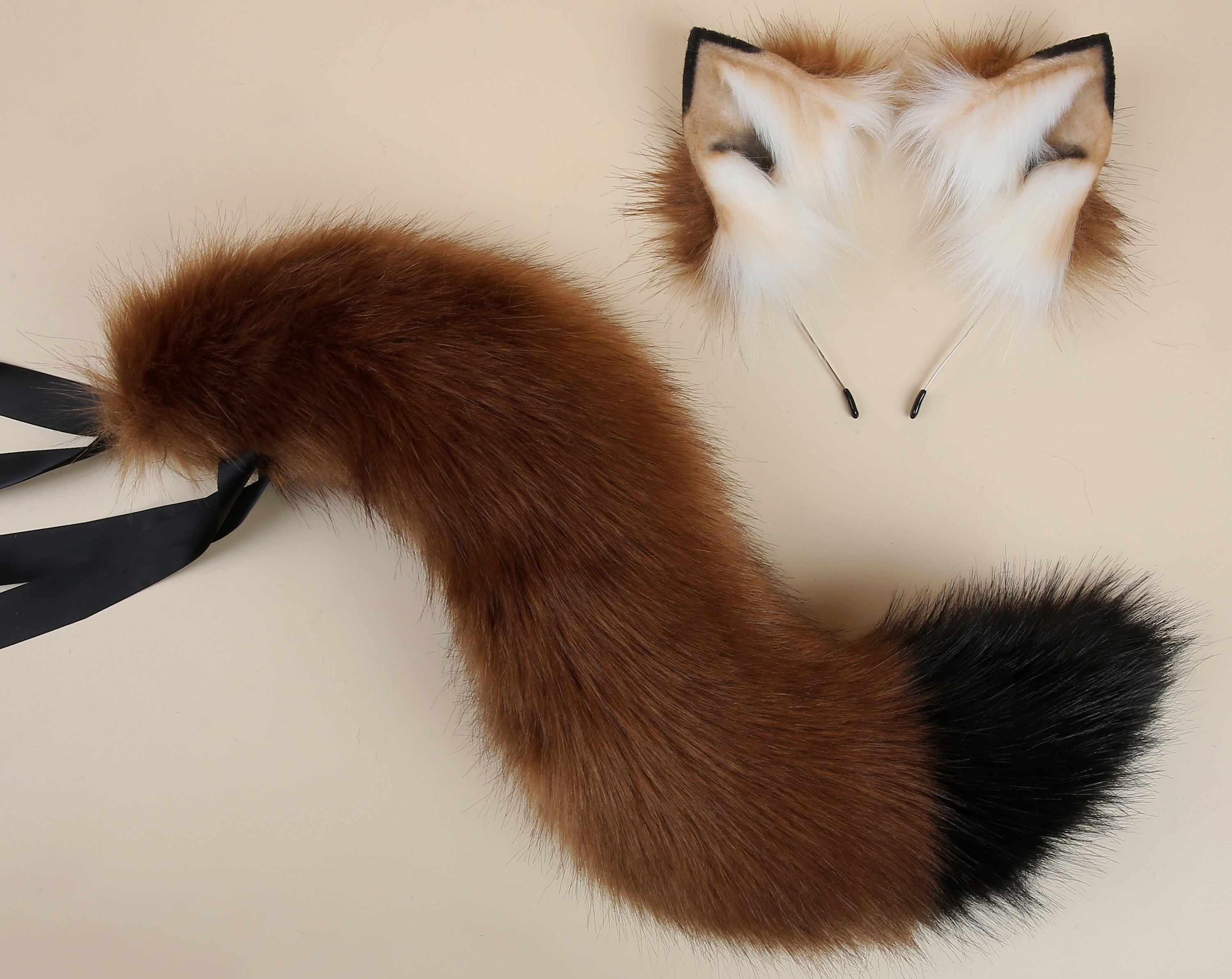 faux fur curly fox tail plug and ear and tail plug set wolf tail buttplug and ear kitten play set cosplay ear and tail plug T shaped tail plug and ear