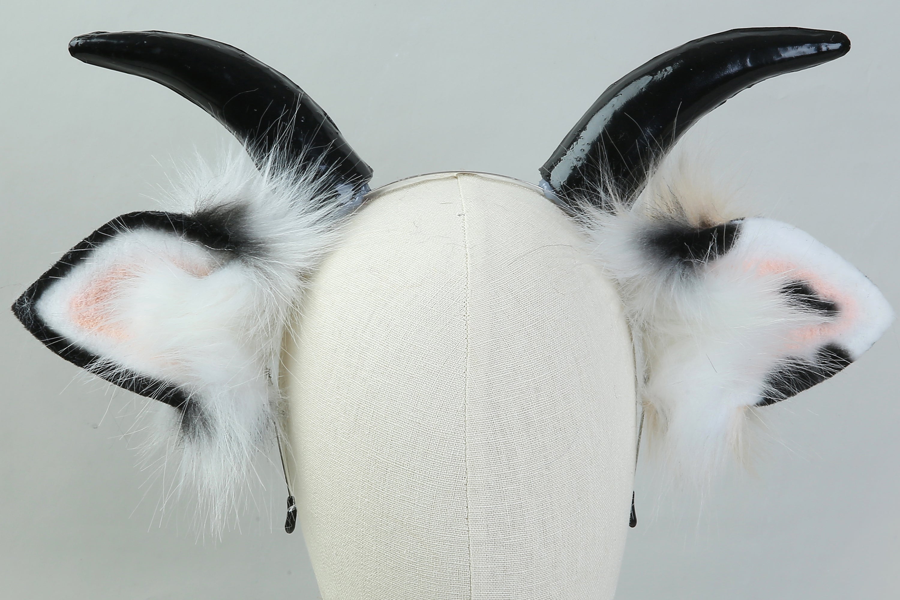 realistic faux fur cow tail plug and ear set cow ear and tail set tail butt plug and ear tail buttplug anal plug tail cosplay petplay